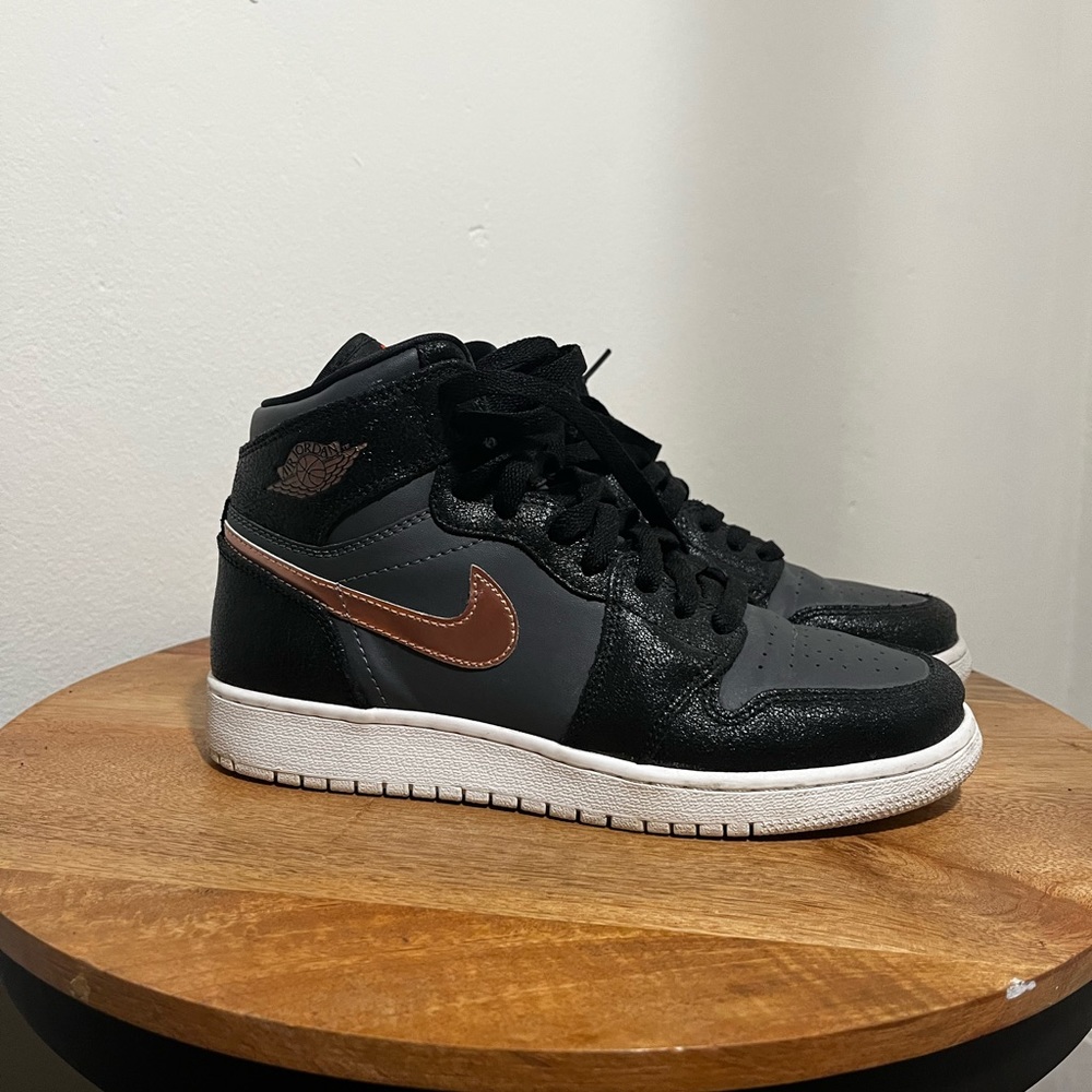 Air Jordan 1 Retro High